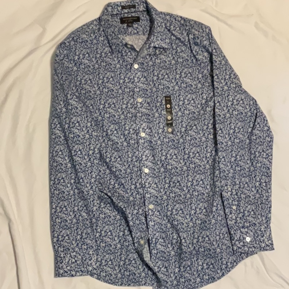 Banana Republic floral print button up shirt